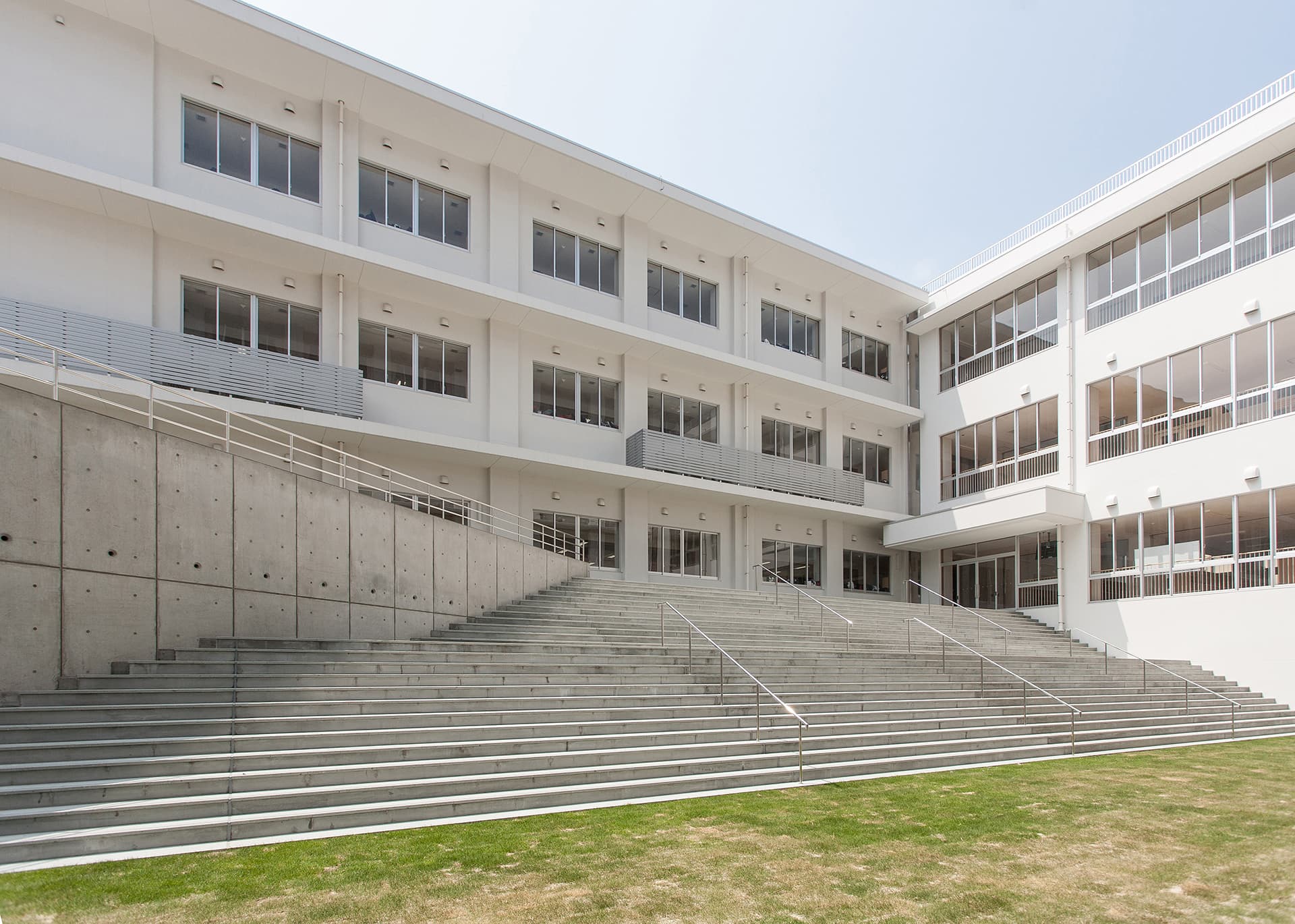 写真｜島根県立出雲工業高等学校管理特別教室棟